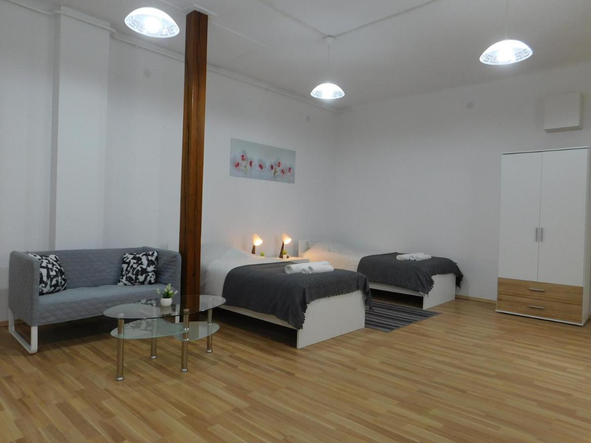 Apartments Mateo ซาเกร็บ ภายนอก รูปภาพ