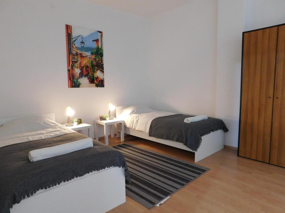 Apartments Mateo ซาเกร็บ ภายนอก รูปภาพ