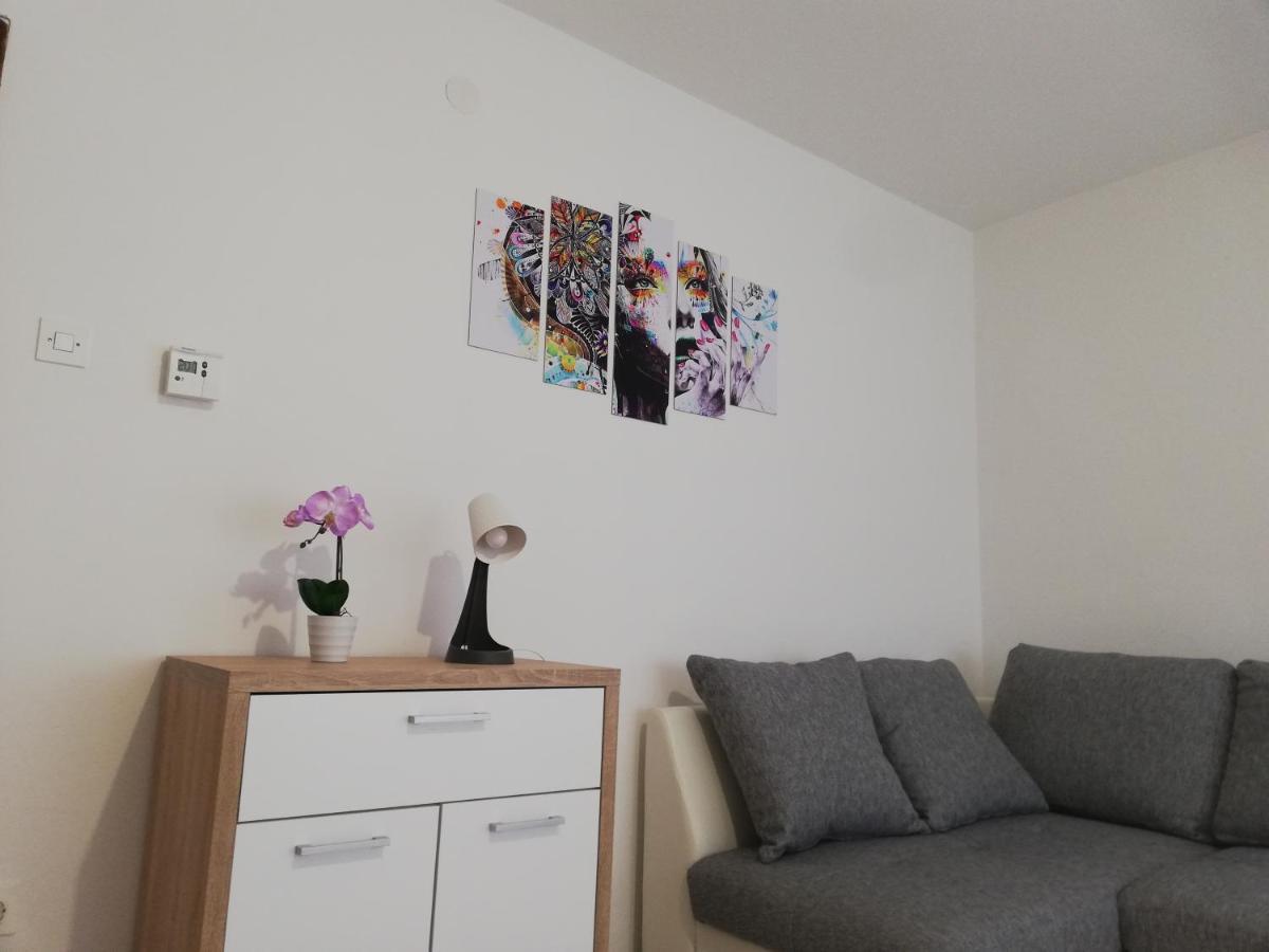 Apartments Mateo ซาเกร็บ ภายนอก รูปภาพ