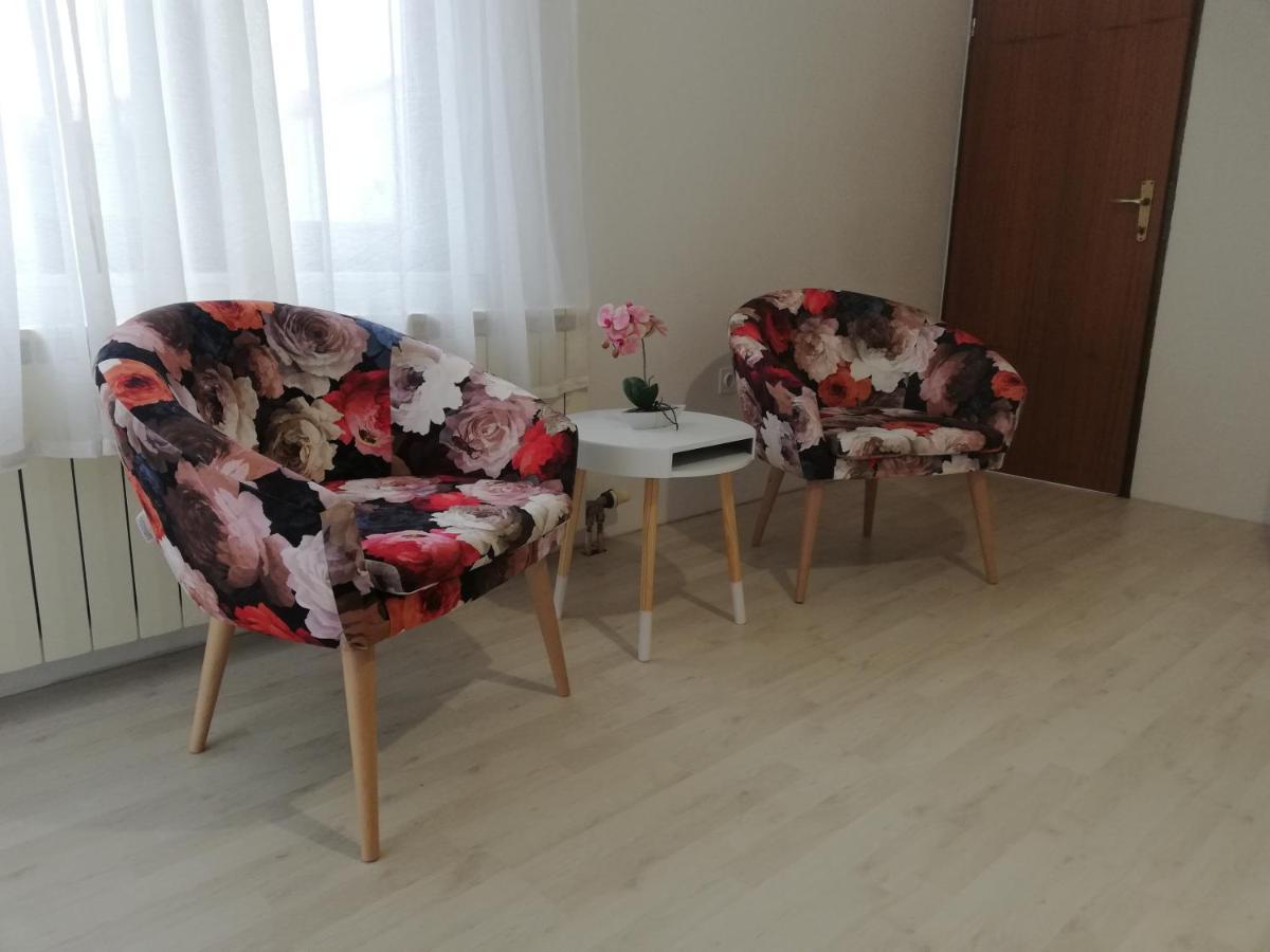 Apartments Mateo ซาเกร็บ ภายนอก รูปภาพ