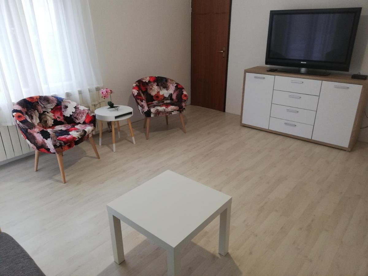 Apartments Mateo ซาเกร็บ ภายนอก รูปภาพ